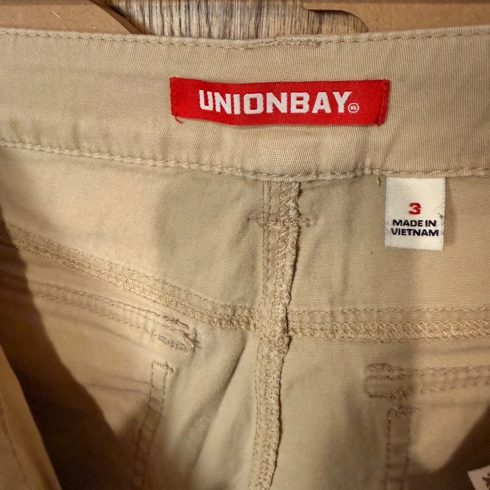 Tan Khaki Unionbay Cargo Shorts Women 3 Low Rise Y2K Indie Sleaze Utility Grunge